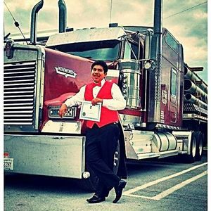 Meet your Posher, Samuel